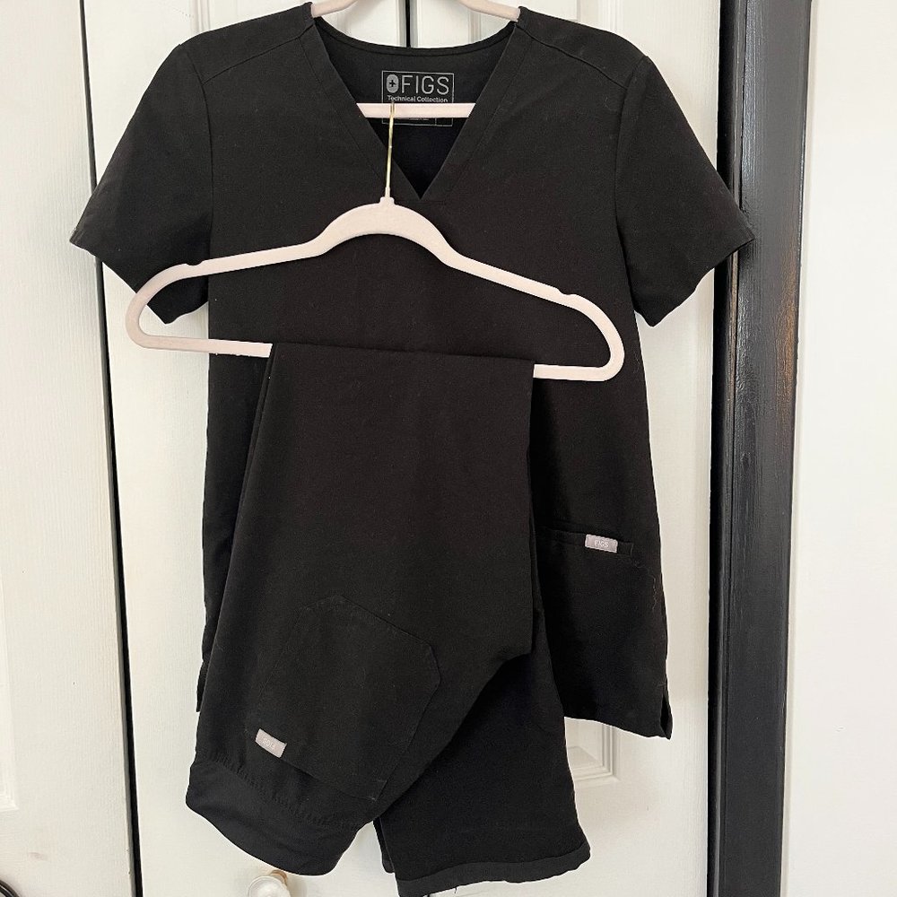 Women's Black FIGS Scrubs